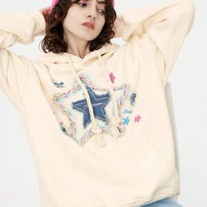 Aelfric Eden Cream Hoodie with Star Design